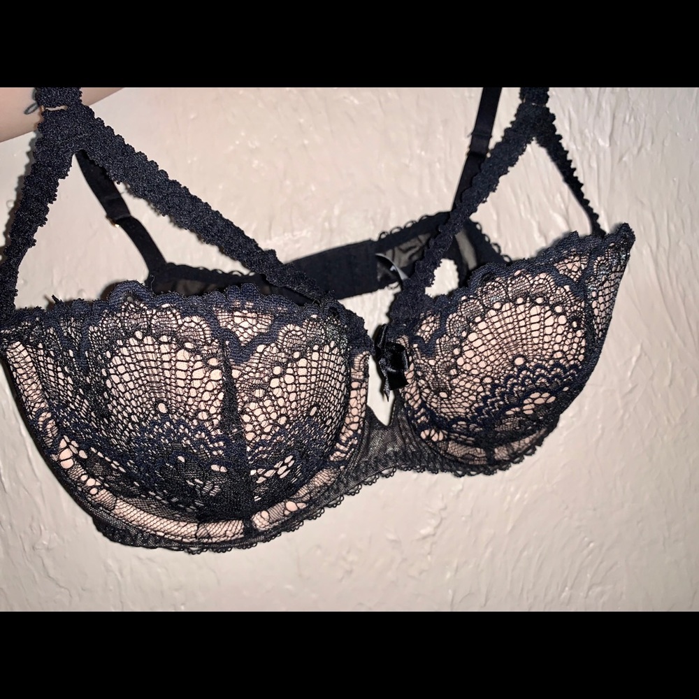 Bra that’s never been worn.